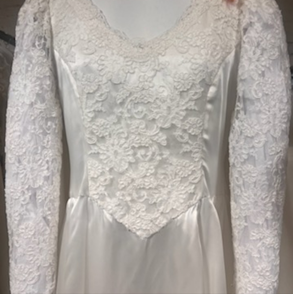 Vintage Wedding Gown
